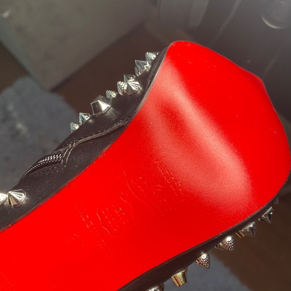 Loubiton heels - Picture 6 of 7